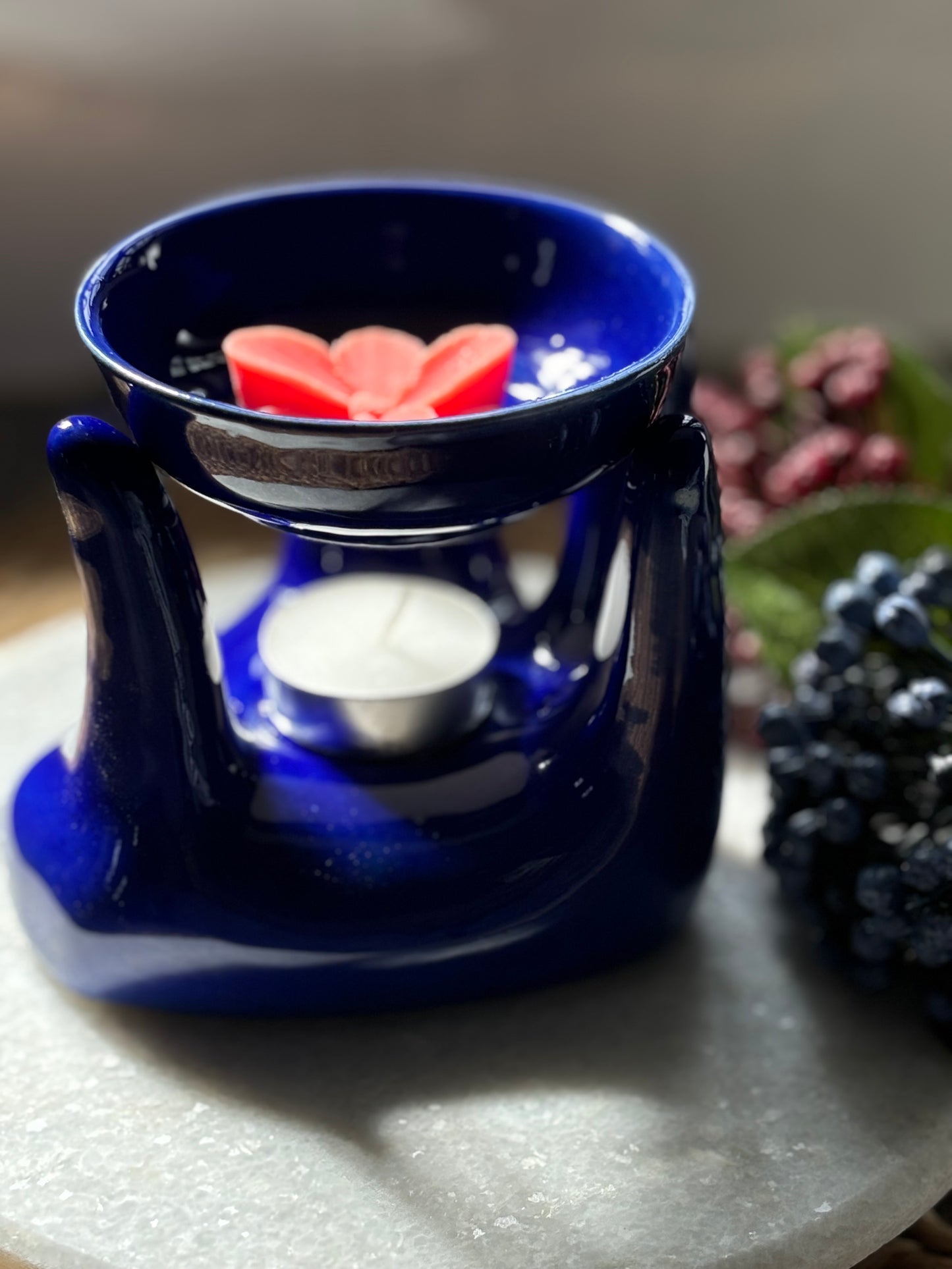 Diffuser - Hand (Electric Blue)