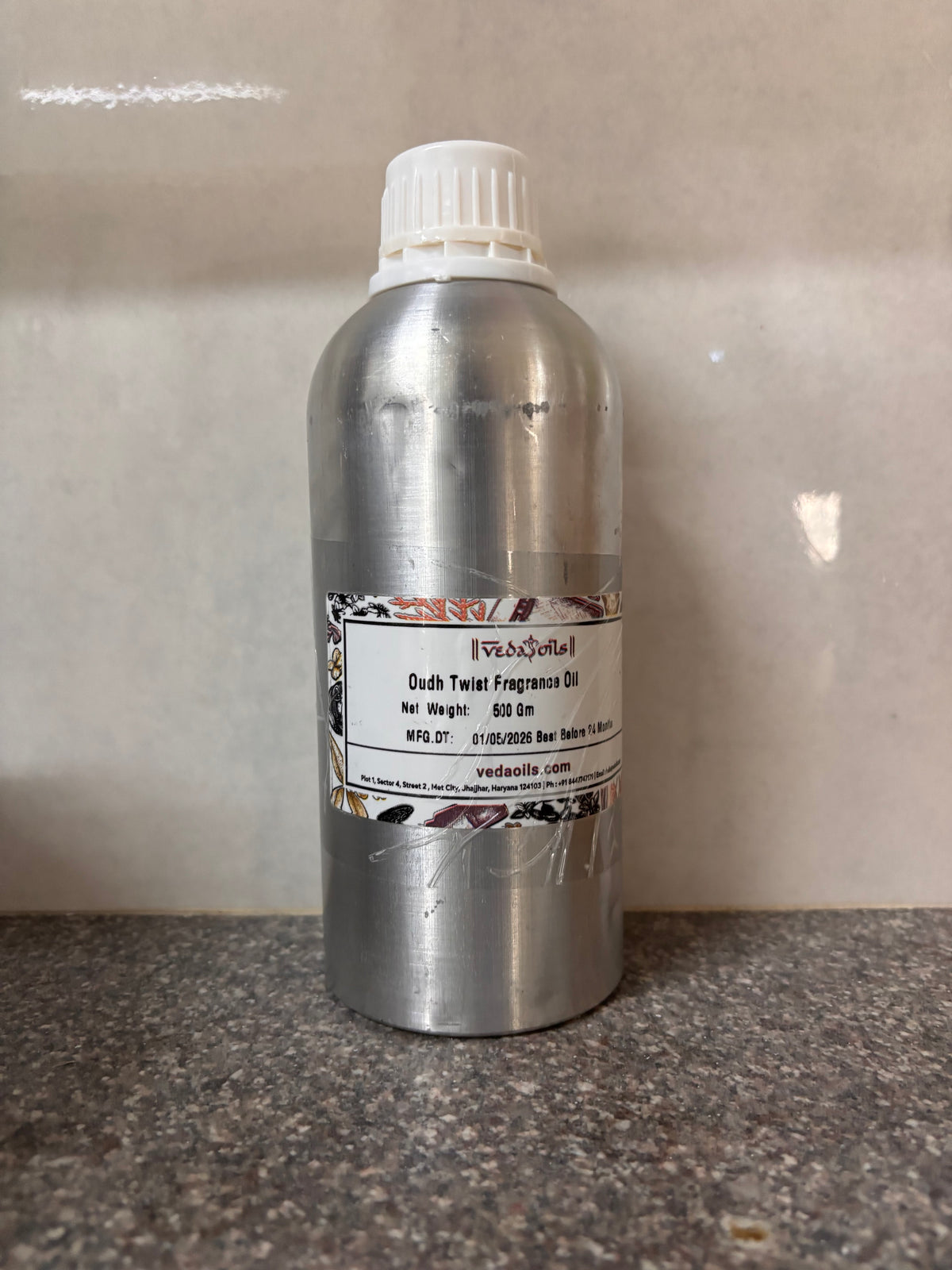 Oudh Twist Fragrance Oil - 385 gms