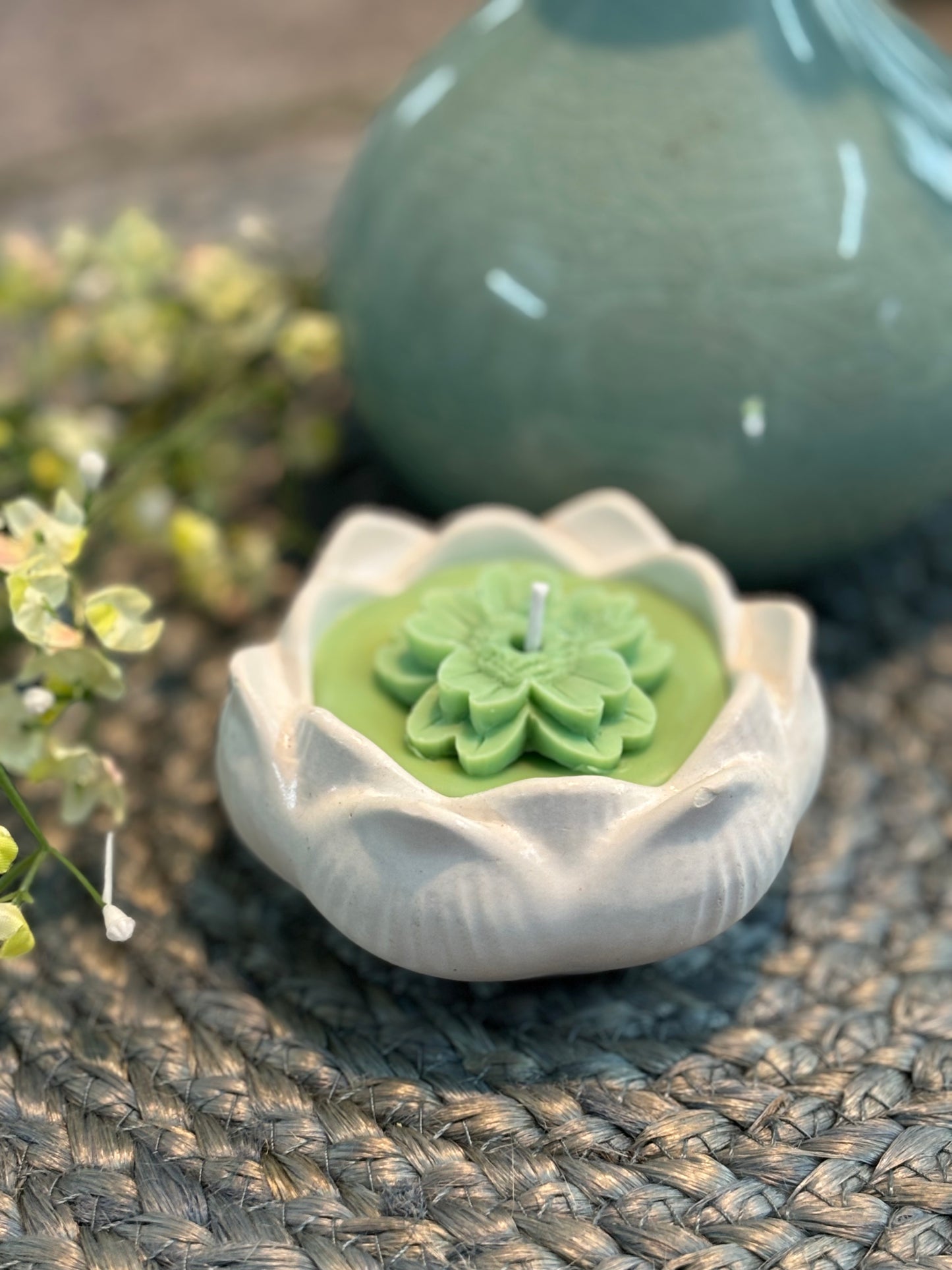 Lotus Concrete Scented Jar Candle - Cool Blue Fragrance - Type 1