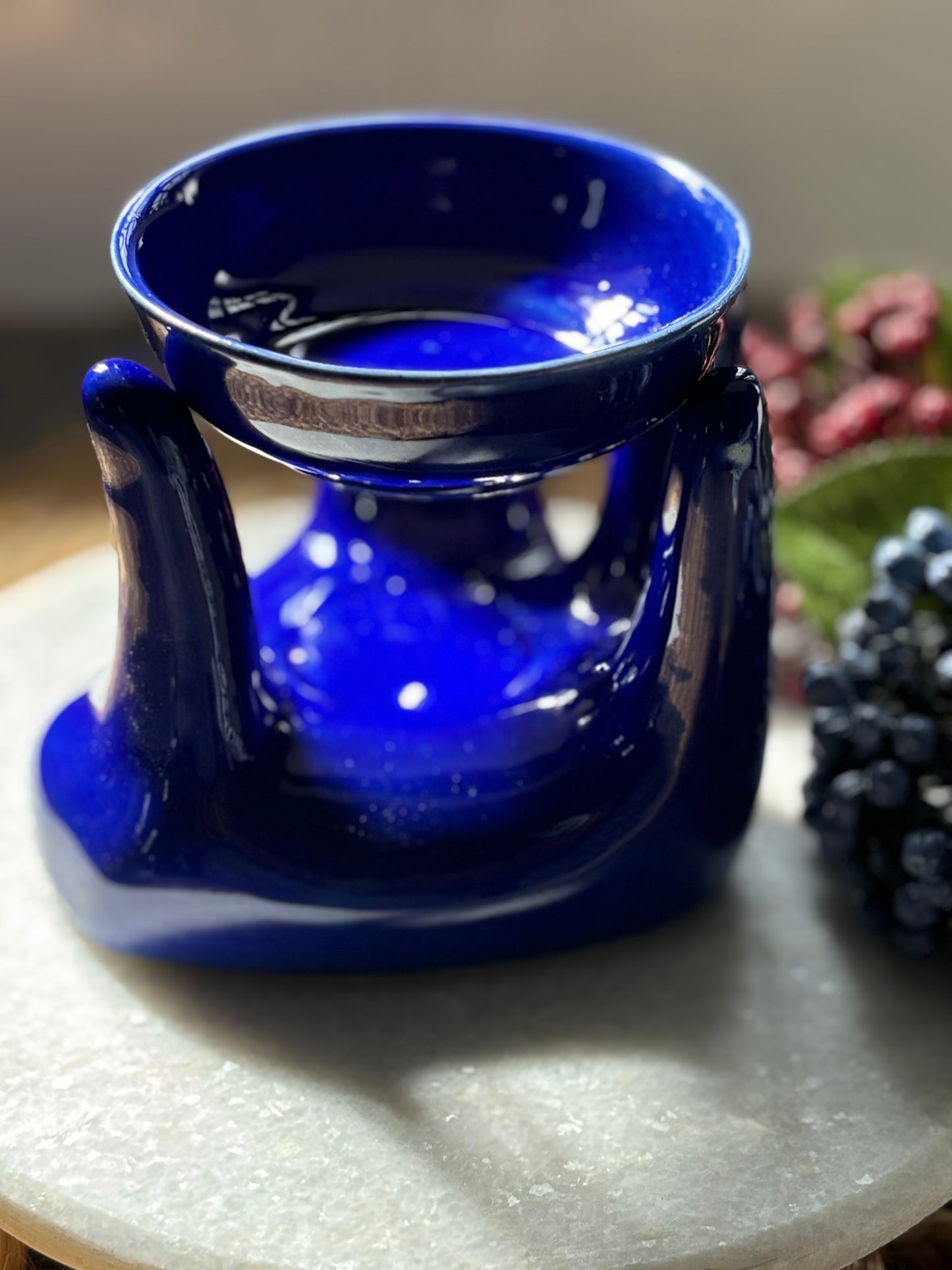 Diffuser - Hand (Electric Blue)