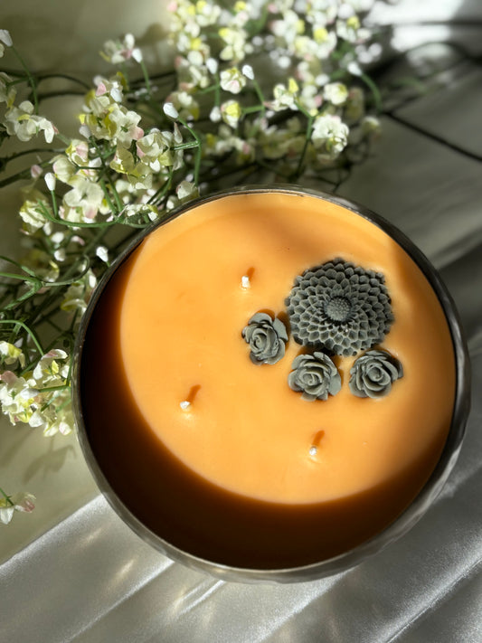 Uruli Candle - Cherry Blossom Fragrance