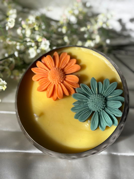 Uruli Candle - Orchid Fragrance