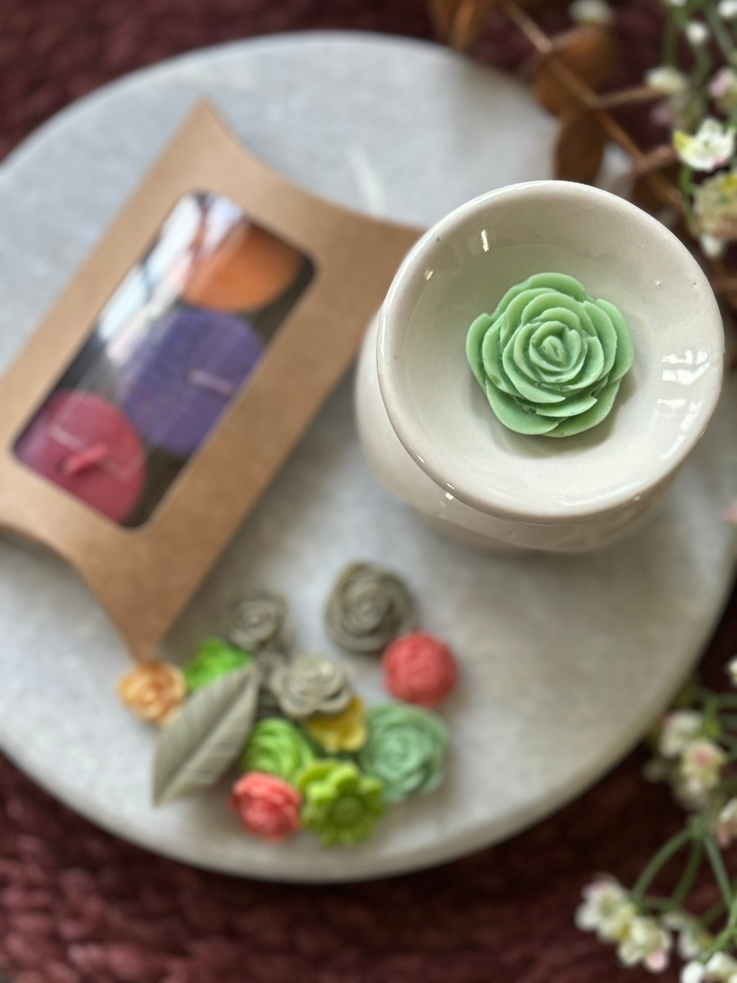 Off-White Diffuser Kit - Melts, Tealight Candles & Ceramic Diffuser