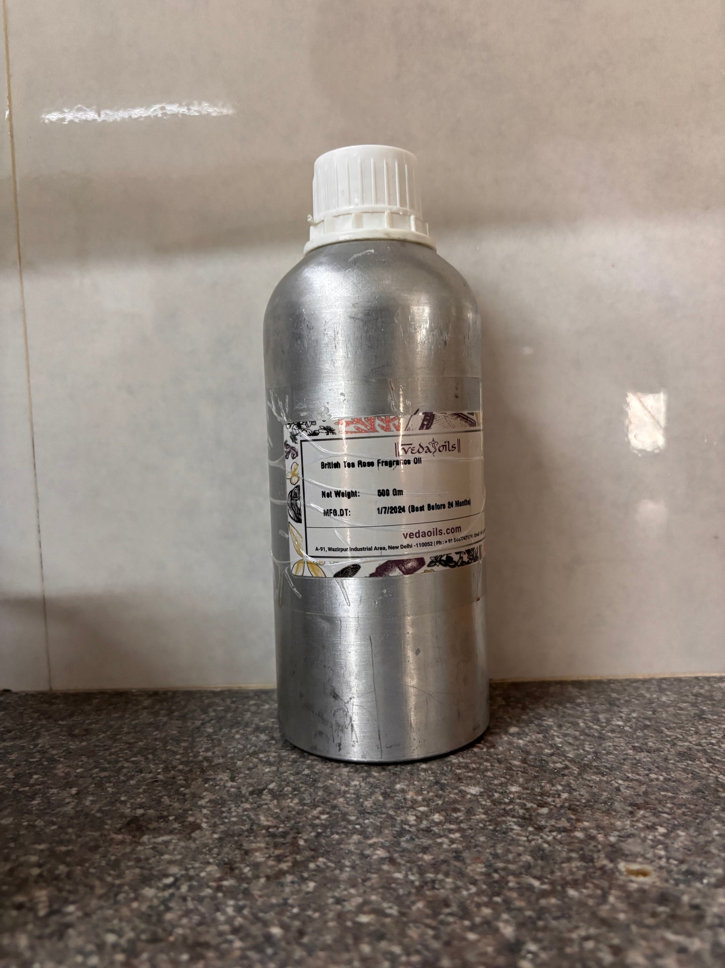 British Tearose Fragrance Oil - 423 gms