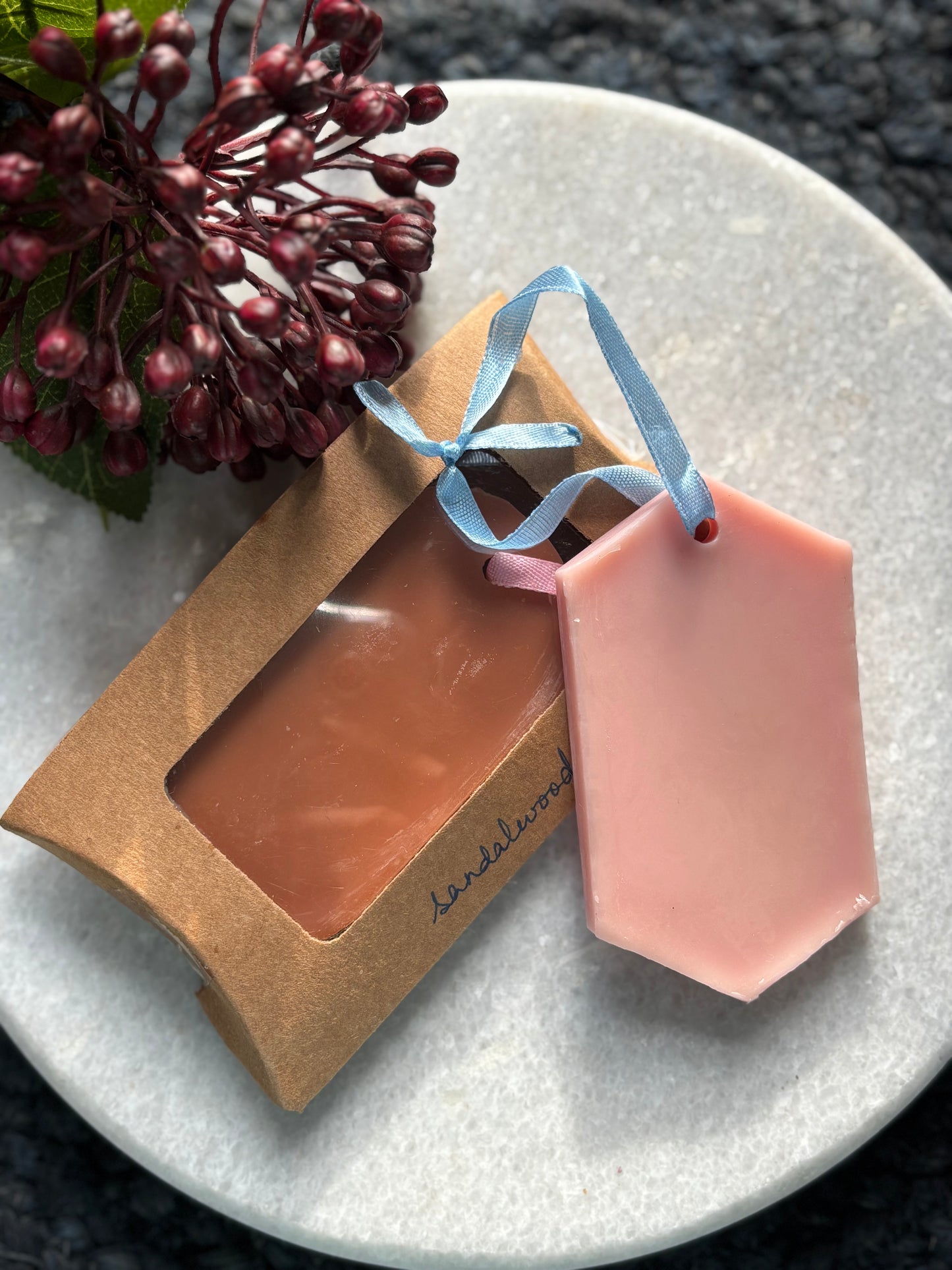 Wardrobe Wax Tablet - Sandalwood Fragrance