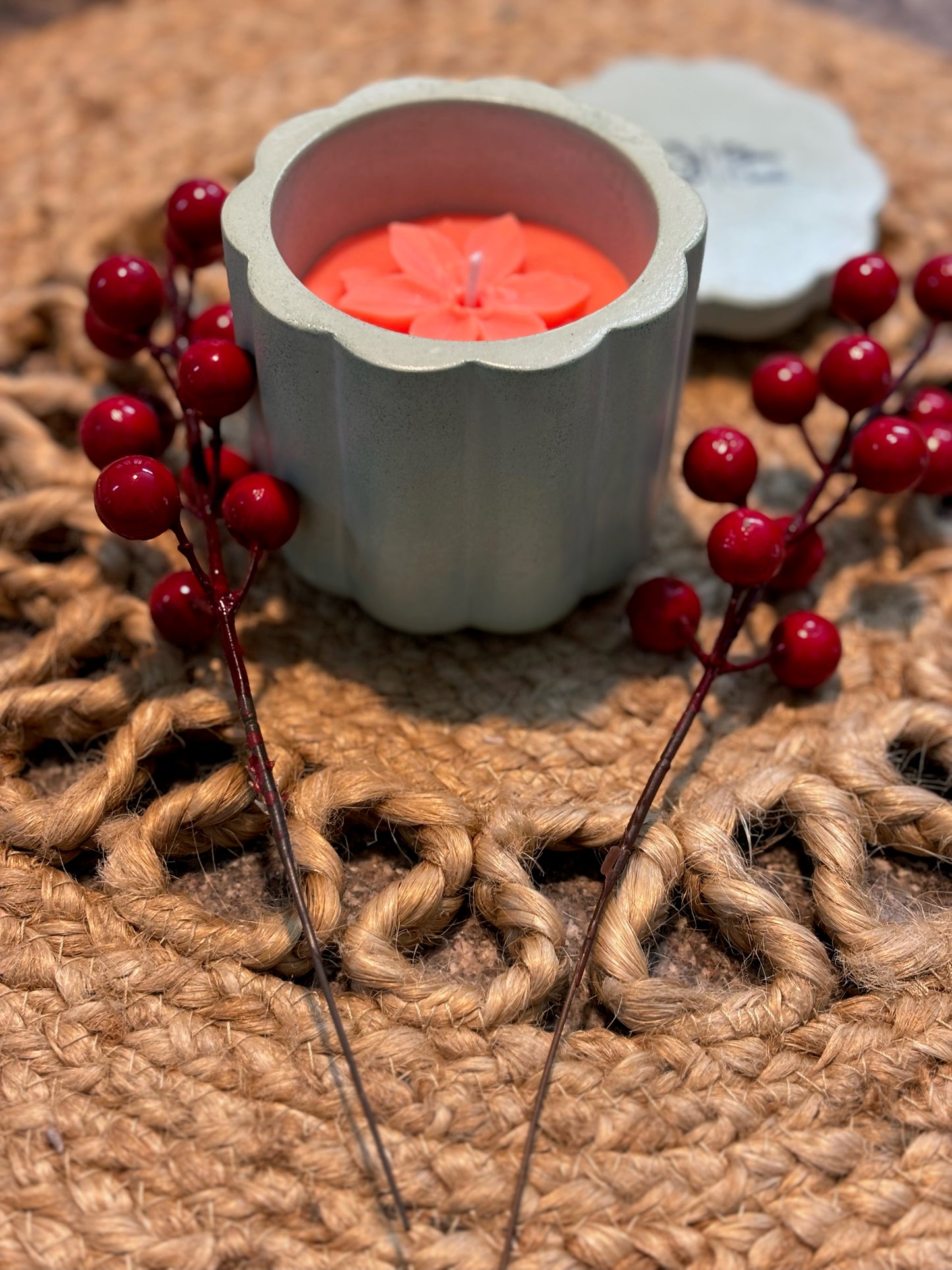 Flower Concrete Scented Jar Candle -Ylang Ylang Fragrance