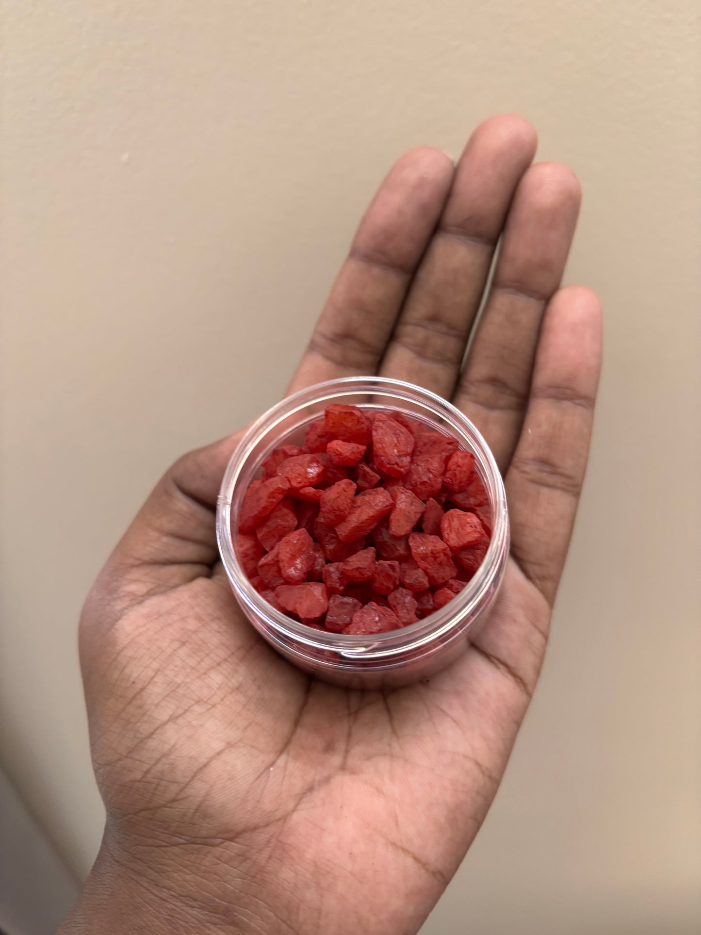 Red stone for craft work(89 gms)