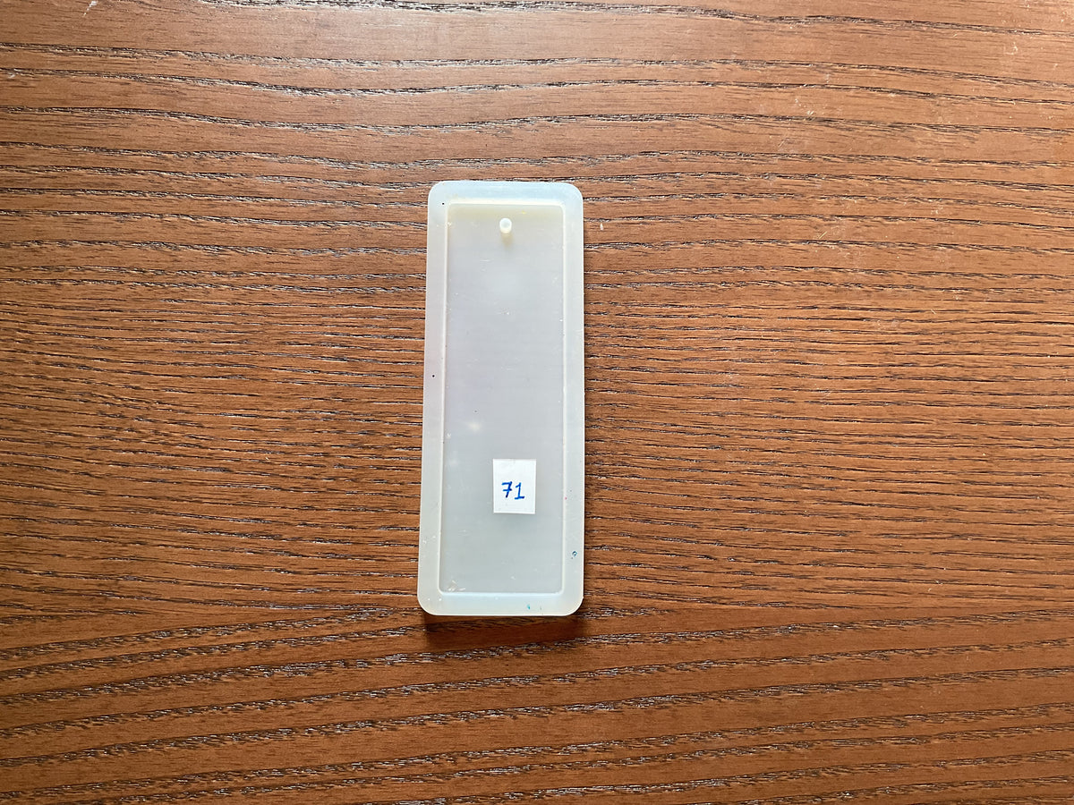 Mould - Bookmark - 71