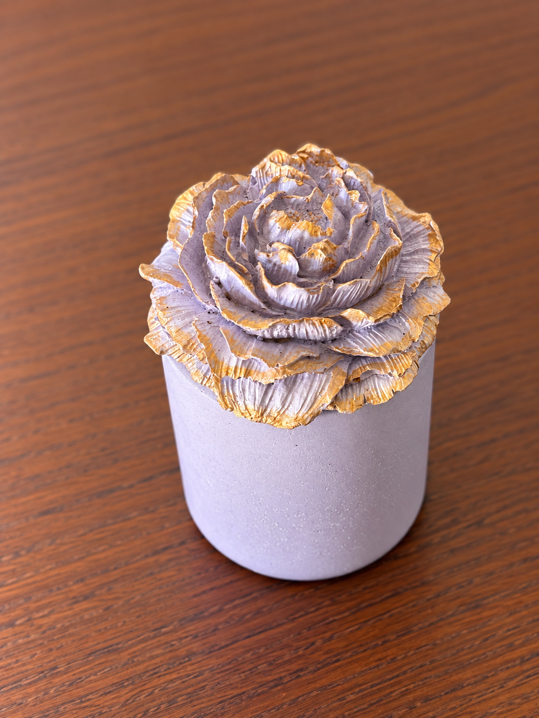 Peonies Concrete Candle Jar -1 nos - Lavender