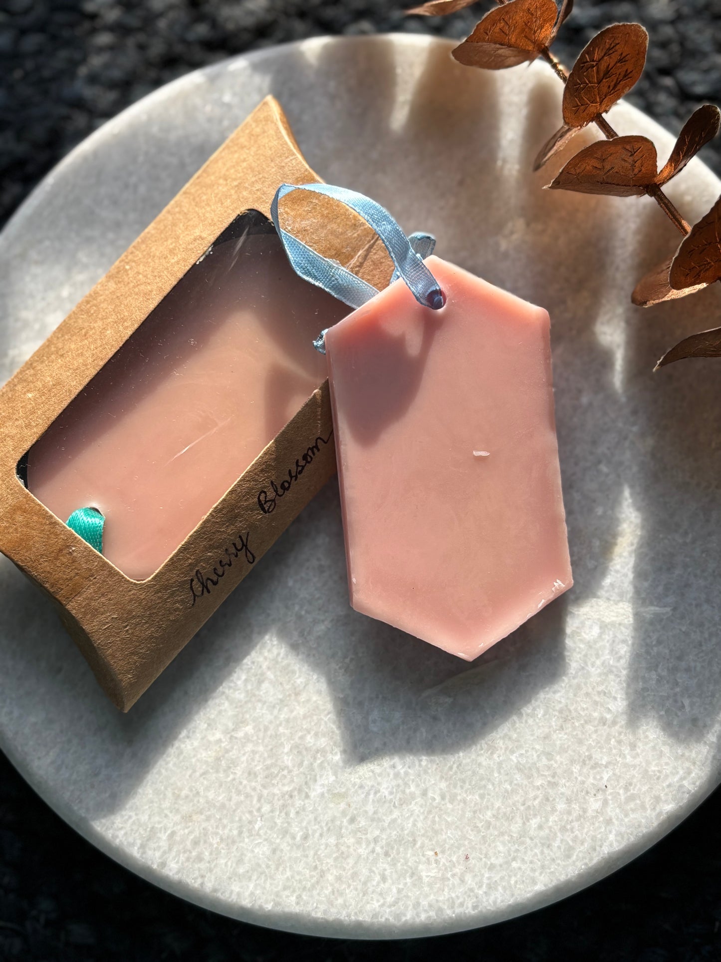 Wardrobe Wax Tablet - Cherry Blossom Fragrance