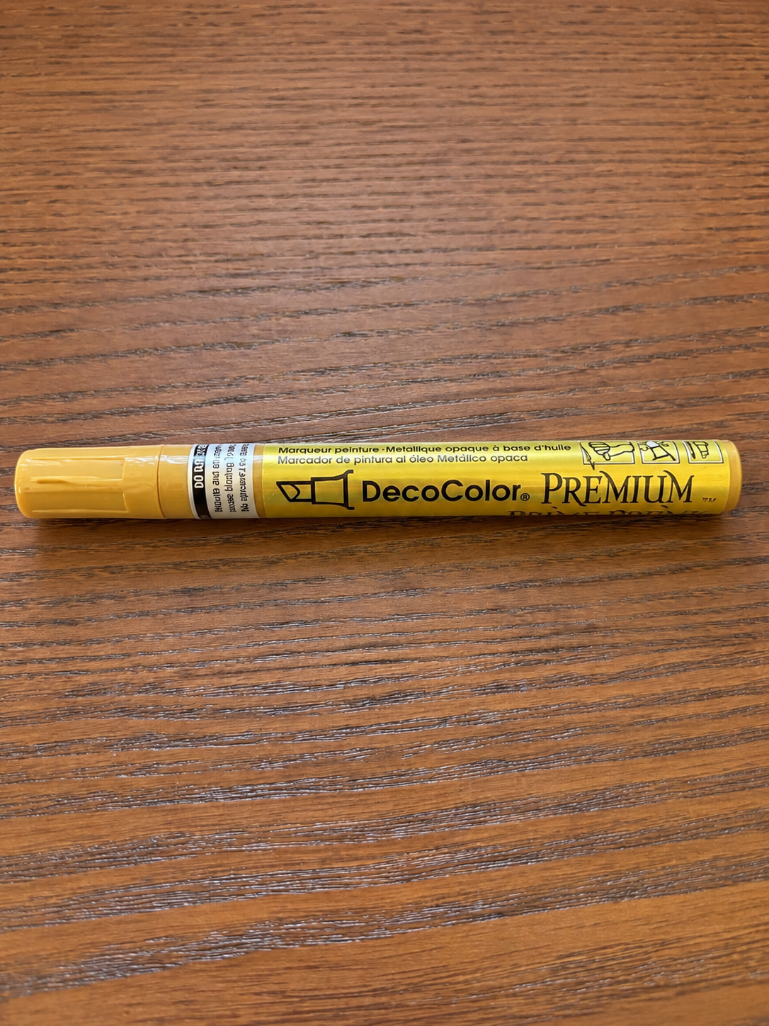 Deco Marker Pen - Gold( Sealed Packet)